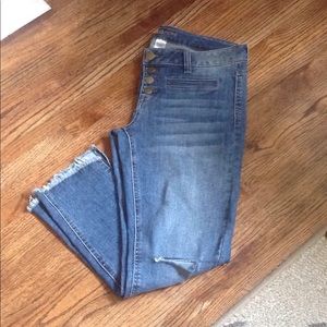 Maurice's cropped jeans